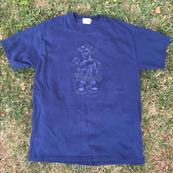 Vtg 90s Walt Disney’s Tigger Embossed Tshirt Sz L - Picture 1 of 3